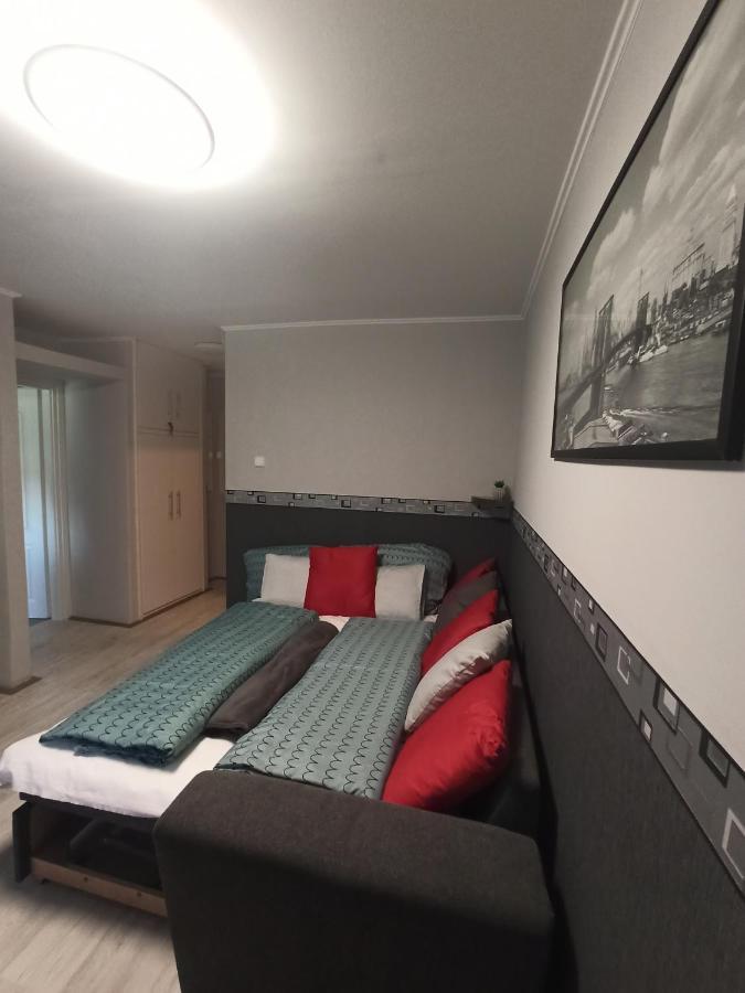 Апартаменты Angi Apartman- Nagyszeru Elhelyezkedes, Vendegkozpontu Szallashely-Szolgaltatas Харканы Экстерьер фото